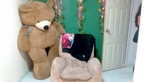 xiomara858615 online show from July 2026 10:27:02 PM