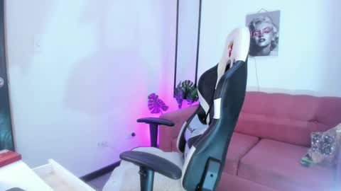 Snapshot of xiomara_as chatting on February 2026 01:07:01 PM xiomara_as online show from February 2026 01:07:01 PM