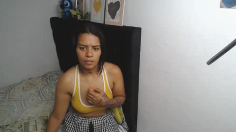 Snapshot of xiomi705825 chatting on October 2025 06:34:02 AM xiomi705825 online show from October 2025 06:34:02 AM