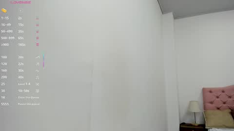 Xiomy online show from October 2025 11:19:02 AM