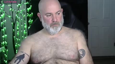 Snapshot of xjohnniex77 chatting on January 2026 07:11:01 PM MrSlowBurn77 online show from January 2026 07:11:01 PM