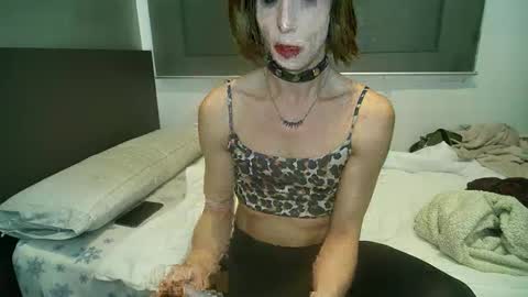 Snapshot of xlecram chatting on March 2025 12:20:01 PM Wendy online show from March 2025 12:20:01 PM