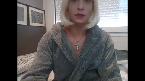 Snapshot of xlecram chatting on March 2026 12:51:02 PM Wendy online show from March 2026 12:51:02 PM