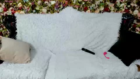 Linda online show from June 2026 01:23:02 PM