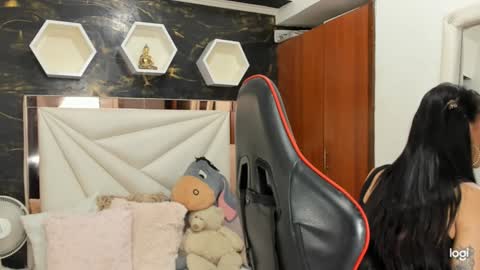 Snapshot of xlmena_slut chatting on January 2025 04:11:02 AM Ximena online show from January 2025 04:11:02 AM