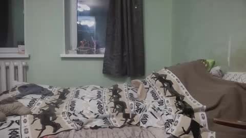 Luna online show from December 2025 03:10:01 PM