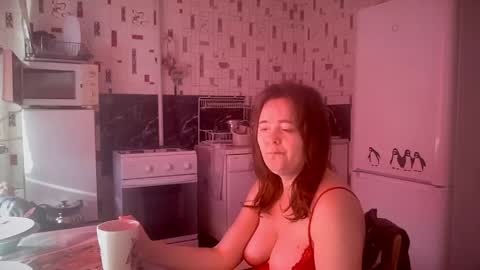 Luna online show from April 2026 03:02:01 AM