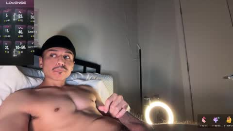 Snapshot of xmomentumx chatting on October 2025 03:27:01 AM xmomentumx online show from October 2025 03:27:01 AM