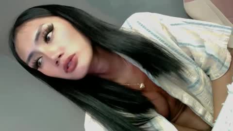 JACKY DELOS SANTOS online show from February 2025 05:07:02 PM