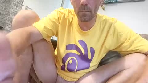Snapshot of xo_smurf_xo chatting on August 2026 04:31:02 PM Just Smurf online show from August 2026 04:31:02 PM