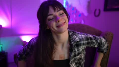 Bella Bondai online show from December 2024 12:23:02 PM