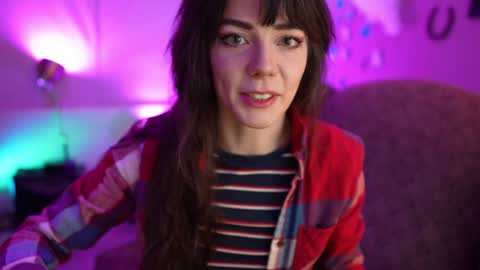 Bella Bondai online show from December 2024 09:33:02 AM