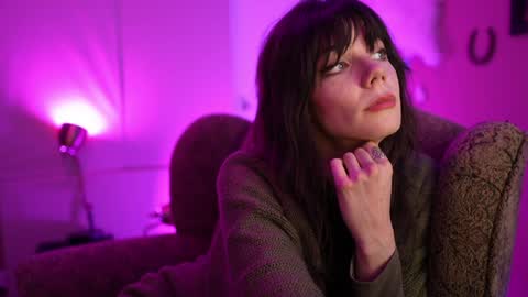 Bella Bondai online show from January 2025 12:18:01 PM