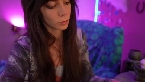 Bella Bondai online show from March 2025 05:44:01 AM