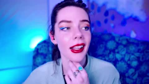 Bella Bondai online show from September 2025 03:03:01 PM