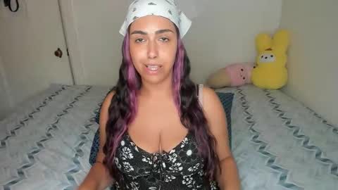 Rae  online show from May 2026 06:48:01 PM