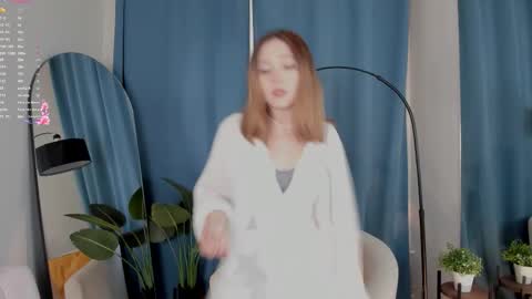 Snapshot of xohanna chatting on September 2025 06:35:01 AM Milana online show from September 2025 06:35:01 AM