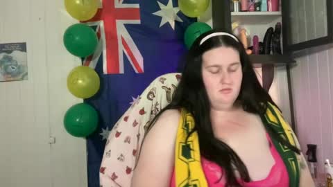 xopeachybaby online show from July 2026 04:41:01 AM