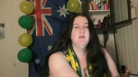 xopeachybaby online show from July 2026 08:05:01 PM