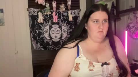 xopeachybaby online show from July 2026 10:39:01 AM
