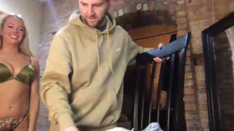 xoprincesspeachxo online show from January 2026 12:27:02 AM