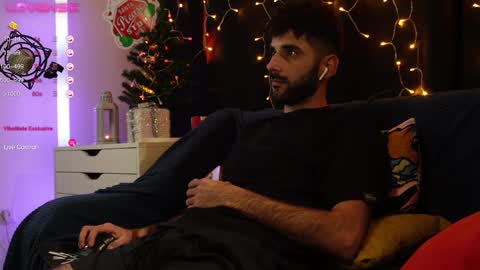 Snapshot of xorylan chatting on December 2024 07:10:01 PM XoRylan online show from December 2024 07:10:01 PM