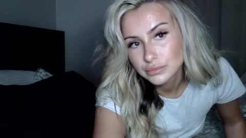 Lacey Loo online show from July 2026 11:46:02 PM