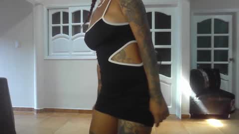 Snapshot of xperlajacksonxxx chatting on January 2025 03:22:01 PM Perla Jackson online show from January 2025 03:22:01 PM
