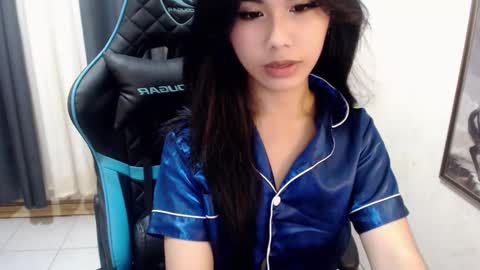 Snapshot of xseductive_airax chatting on January 2025 02:14:01 AM aira online show from January 2025 02:14:01 AM