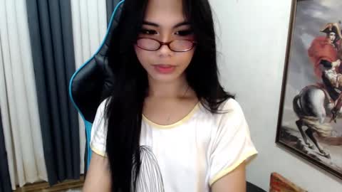 Snapshot of xseductive_airax chatting on January 2025 11:23:01 PM aira online show from January 2025 11:23:01 PM