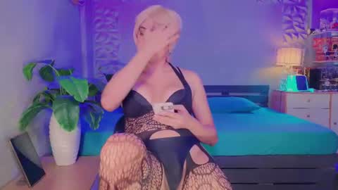 Michelle online show from July 2026 09:02:02 AM