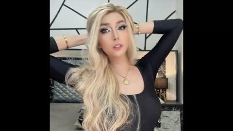 xsexysucker online show from July 2026 12:00:02 PM