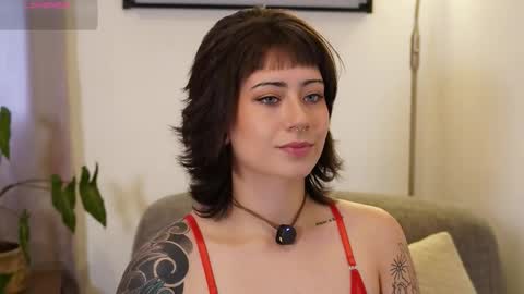 Snapshot of xspacebluex chatting on February 2026 07:32:01 PM Blue online show from February 2026 07:32:01 PM