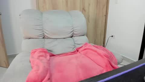 Hellen Sofia instagram hellen5546 online show from April 2026 01:37:02 PM