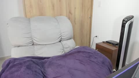 Hellen Sofia instagram hellen5546 online show from July 2026 01:06:02 PM