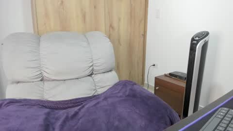 Hellen Sofia instagram hellen5546 online show from July 2026 12:58:02 PM