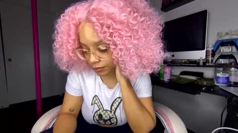 xStarGazingx online show from March 2026 09:59:01 AM