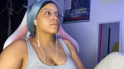 xStarGazingx online show from July 2026 07:36:01 AM