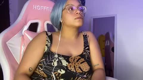 xStarGazingx online show from July 2026 06:18:01 AM