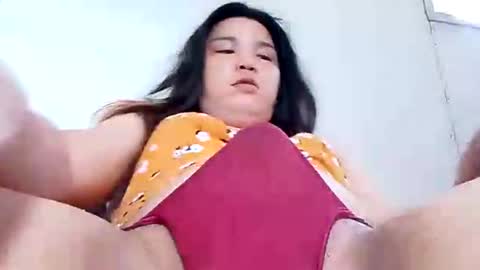 Snapshot of xsuck_my_dickx chatting on December 2024 02:20:01 AM Nica online show from December 2024 02:20:01 AM