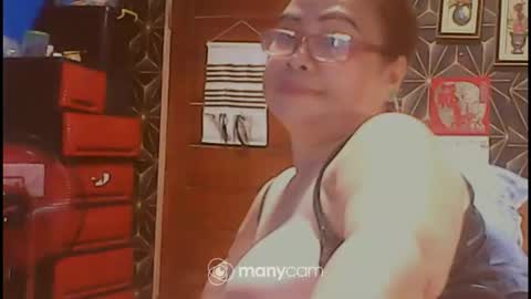 Snapshot of xsw33t_joy69x chatting on November 2025 01:01:01 PM joy online show from November 2025 01:01:01 PM