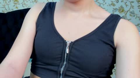 xupranna online show from May 2026 09:22:02 PM