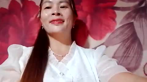 xuxulove00 online show from October 2025 01:39:01 AM