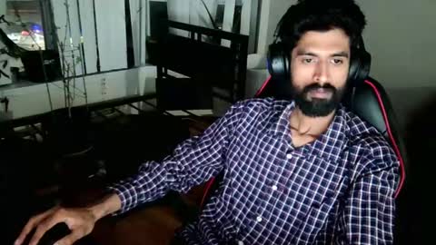 Snapshot of xwuvzyew chatting on December 2024 11:03:01 PM x online show from December 2024 11:03:01 PM