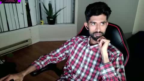 Snapshot of xwuvzyew chatting on January 2025 05:11:02 AM x online show from January 2025 05:11:02 AM