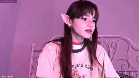 Lily online show from December 2025 10:37:02 PM