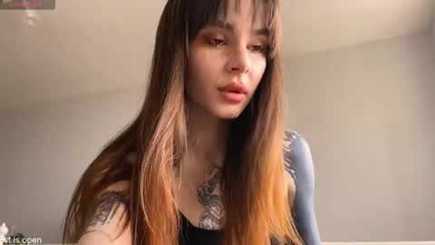 Lily online show from March 2026 11:15:02 AM