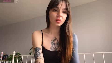 Lily online show from March 2026 11:05:01 AM