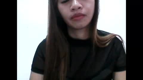 Mariel online show from December 2024 08:51:01 PM