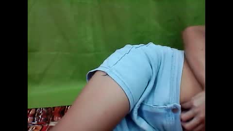 Mariel online show from February 2025 07:55:02 AM